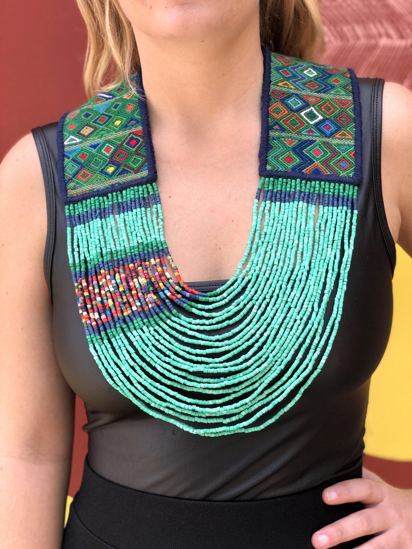 Aguacatán - Turquoise Rainbow