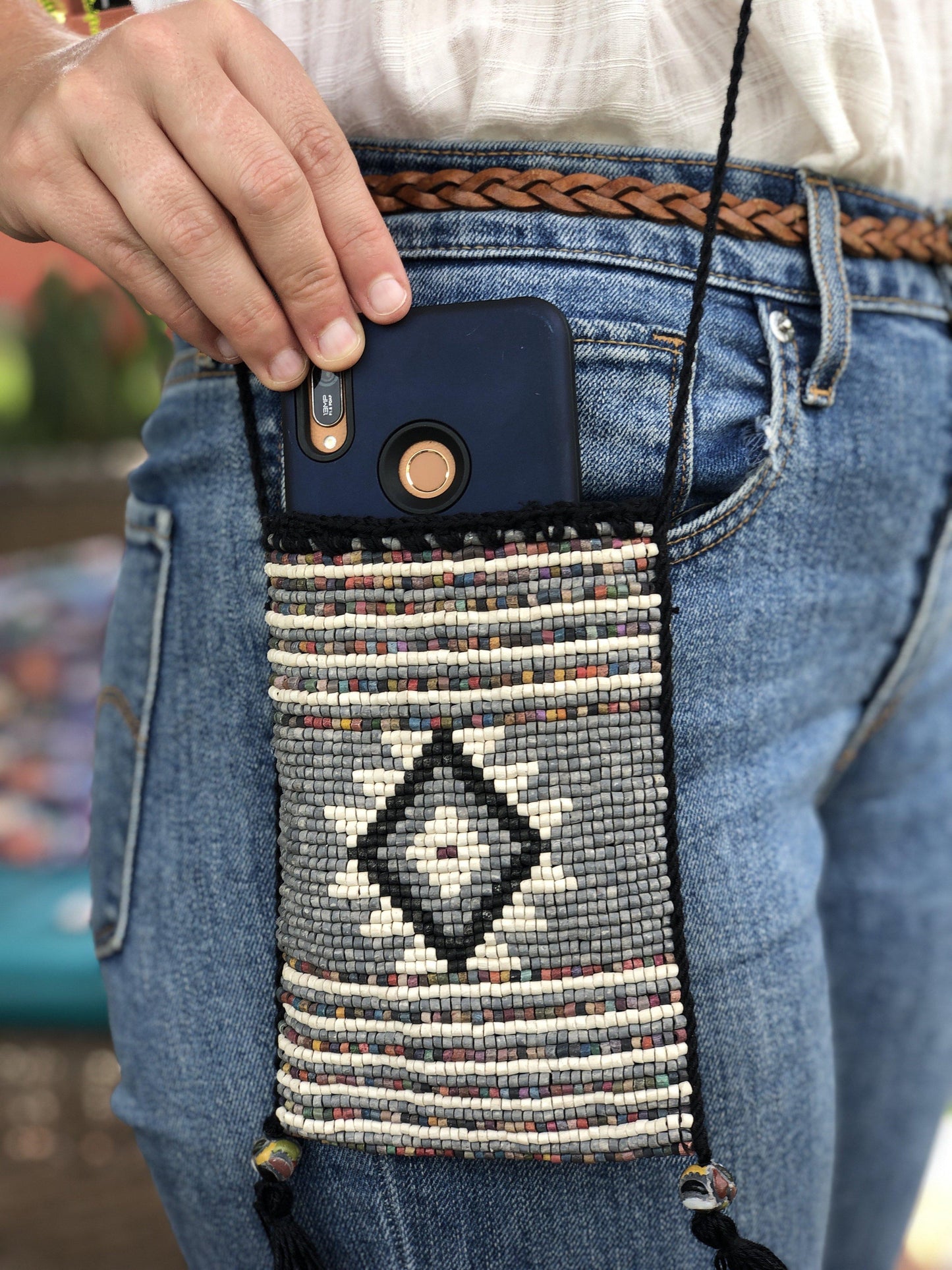 Colores Cell Phone Bags - Black/White