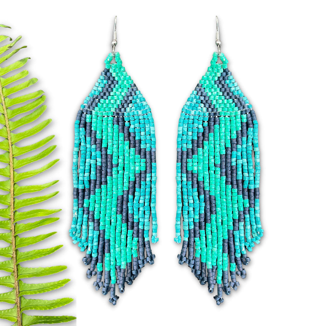 Lightweight Statement Earrings - Serpiente