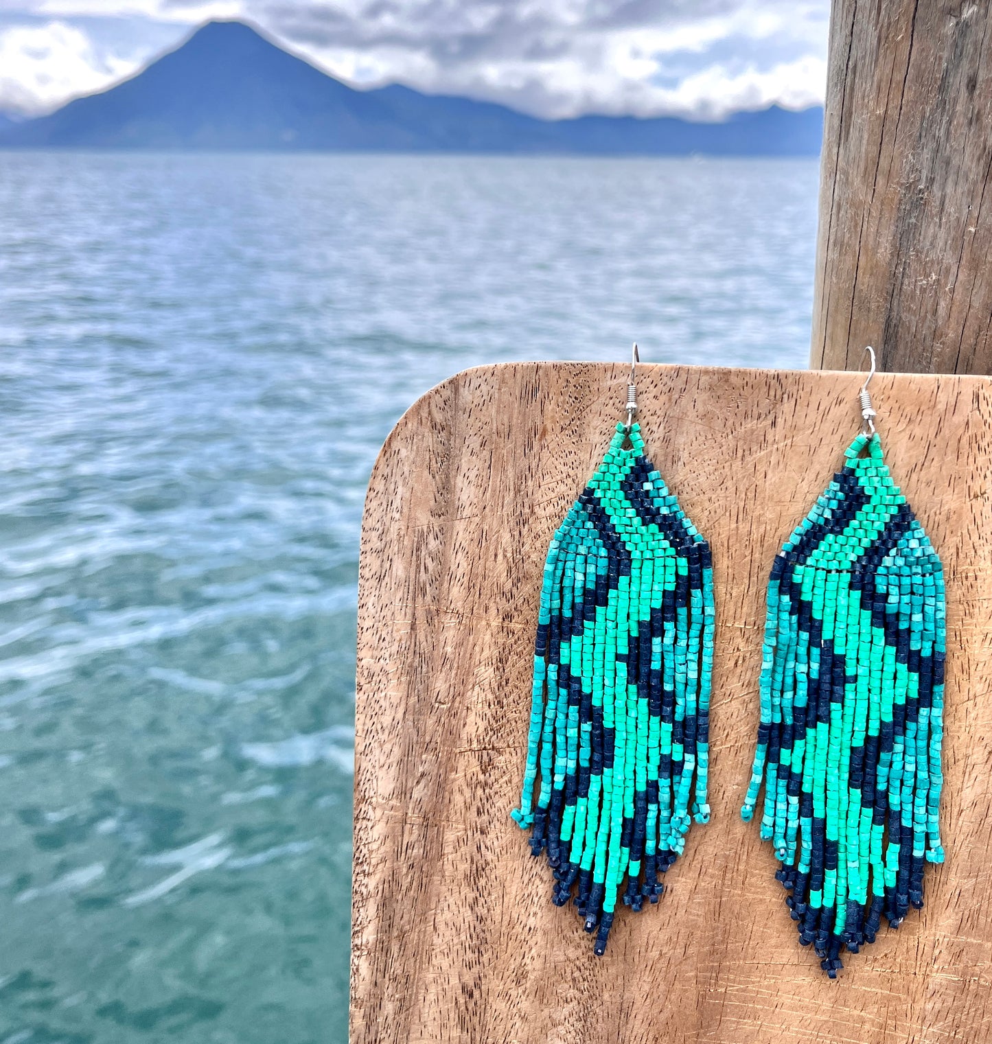 Lightweight Statement Earrings - Serpiente