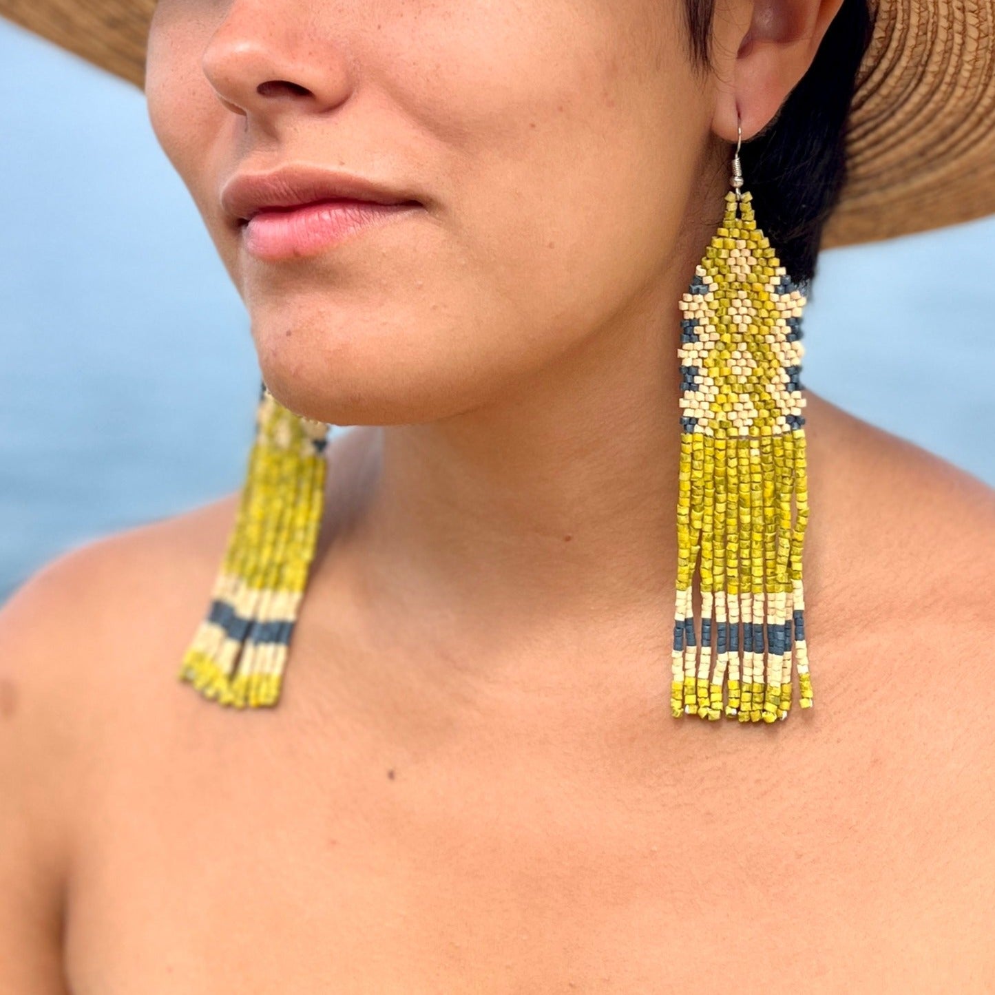 Woven Fringe Earrings - Rombo