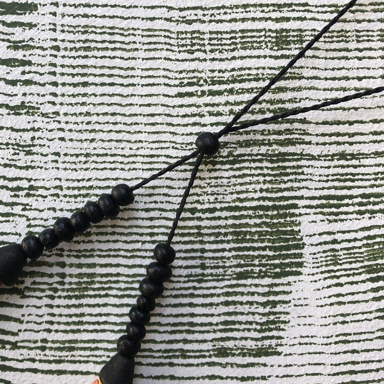 Collares Bordados con Jade - "Luna Jade"