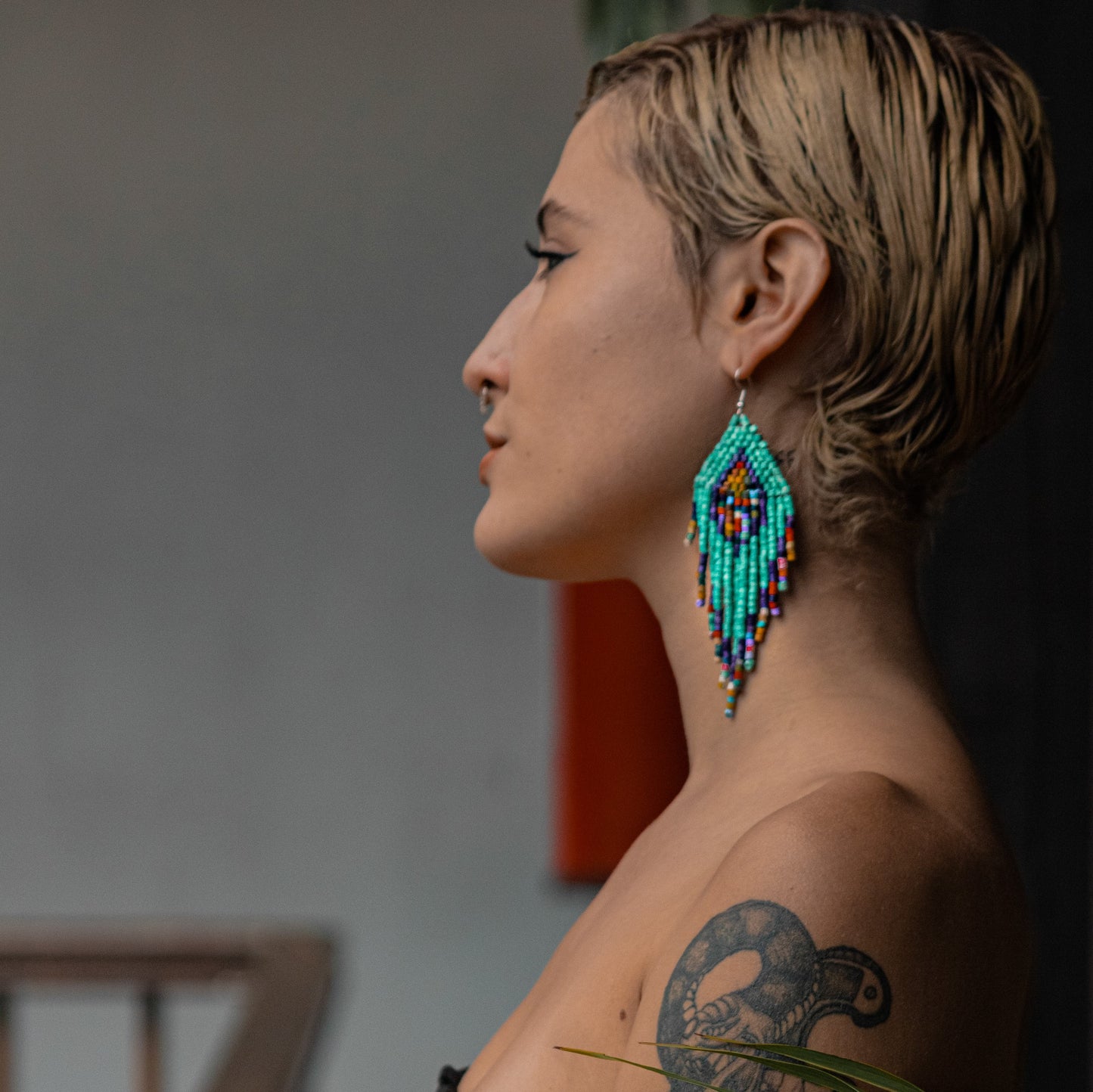 Pendientes colgantes largos con cuentas - "Tikal Diamond", hechos a mano