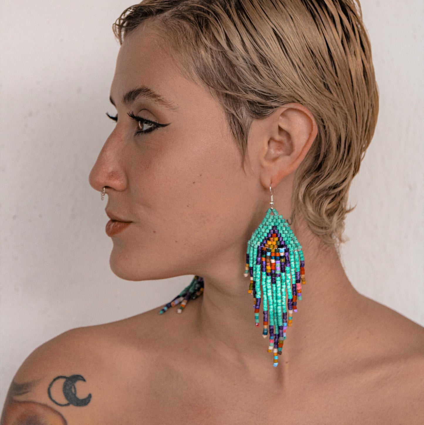 Pendientes colgantes largos con cuentas - "Tikal Diamond", hechos a mano