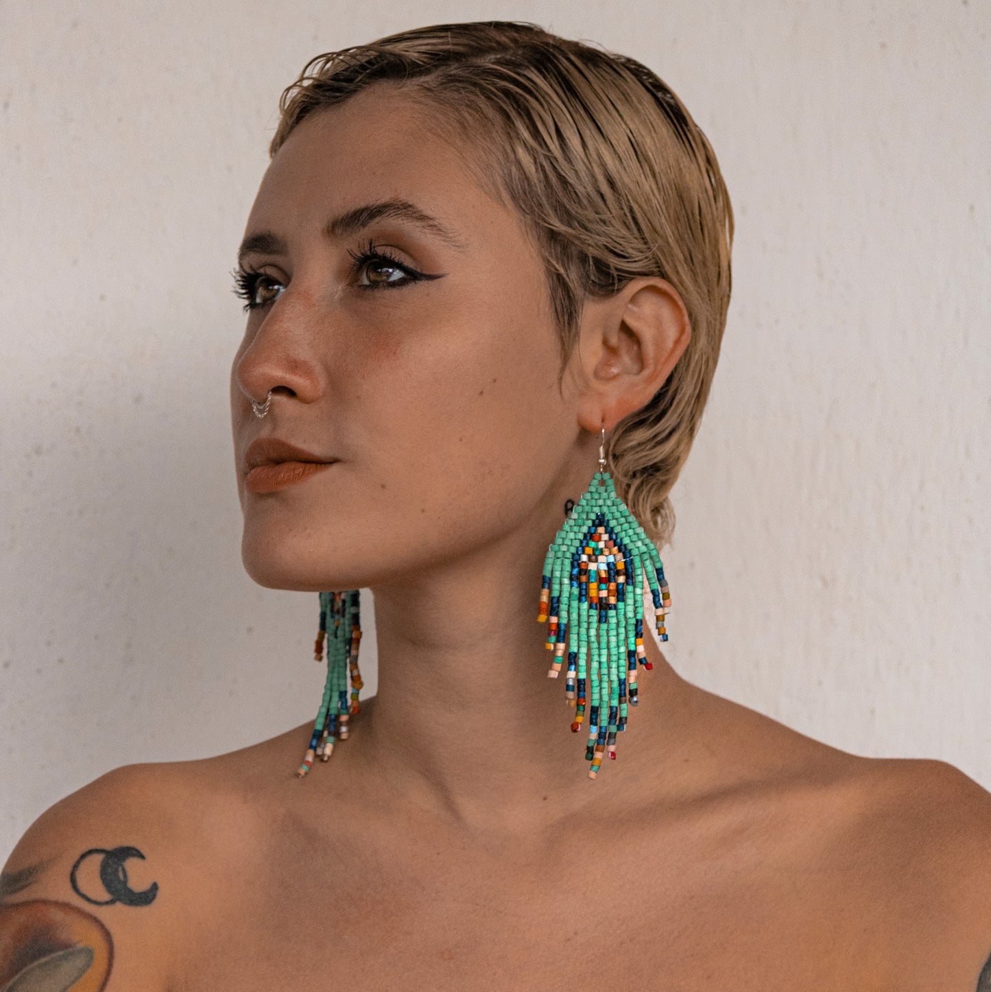 Pendientes colgantes largos con cuentas - "Tikal Diamond", hechos a mano