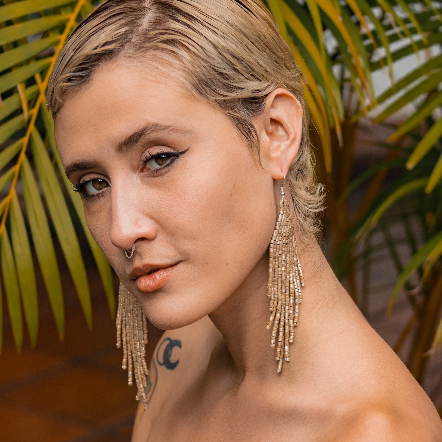 Aretes con flecos y cuentas - "Slim Tikal Jun"