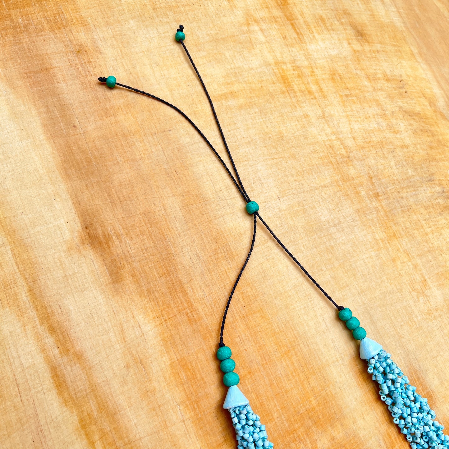 Beaded torsade necklace with jade - "Poporopo Jade"