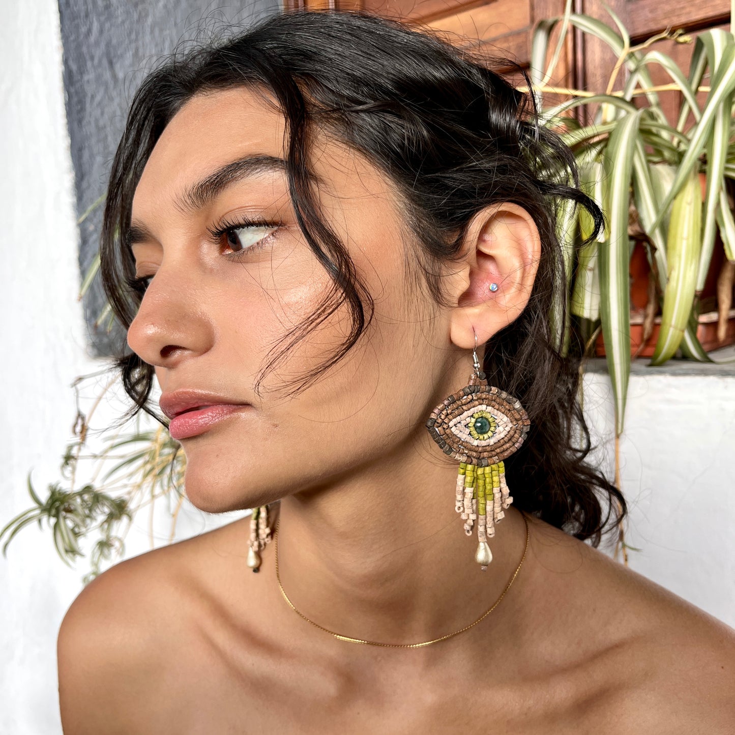 Pendientes Bordados de Cuentas con Jade - "Ojo Fleco"
