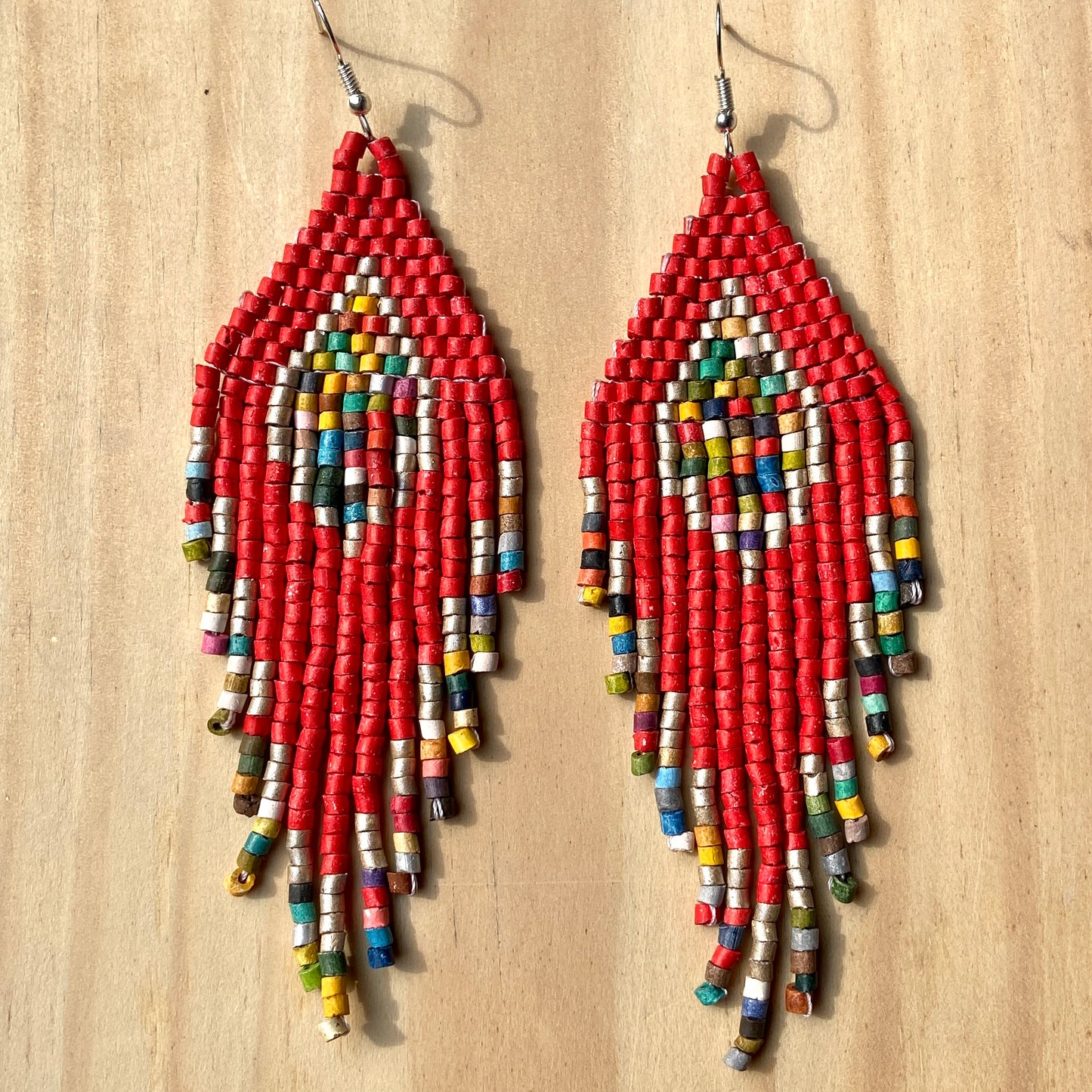 Pendientes colgantes largos con cuentas - "Tikal Diamond", hechos a mano