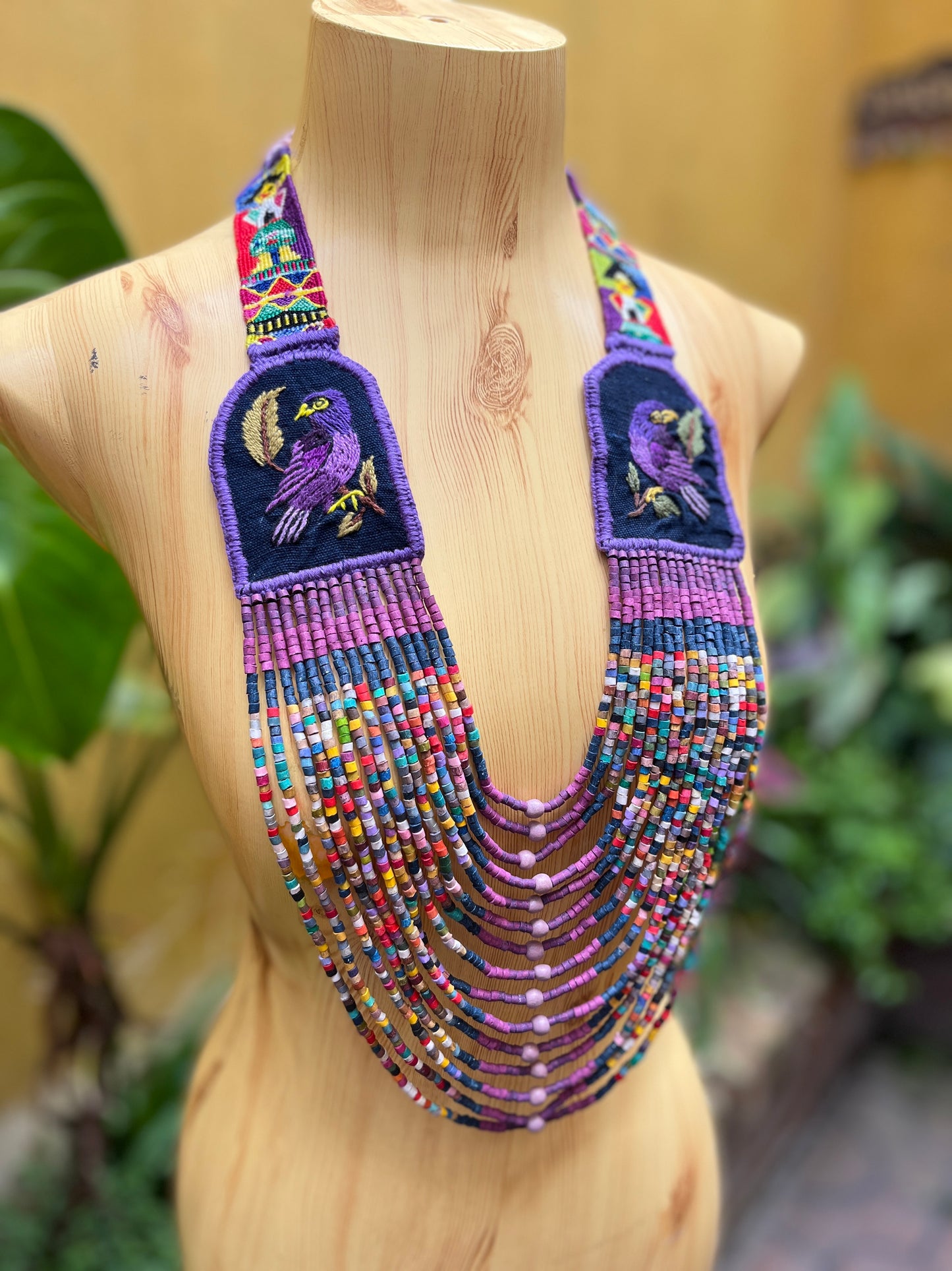 Hand-embroidered Birds Necklaces - "Santiago x Zunil"