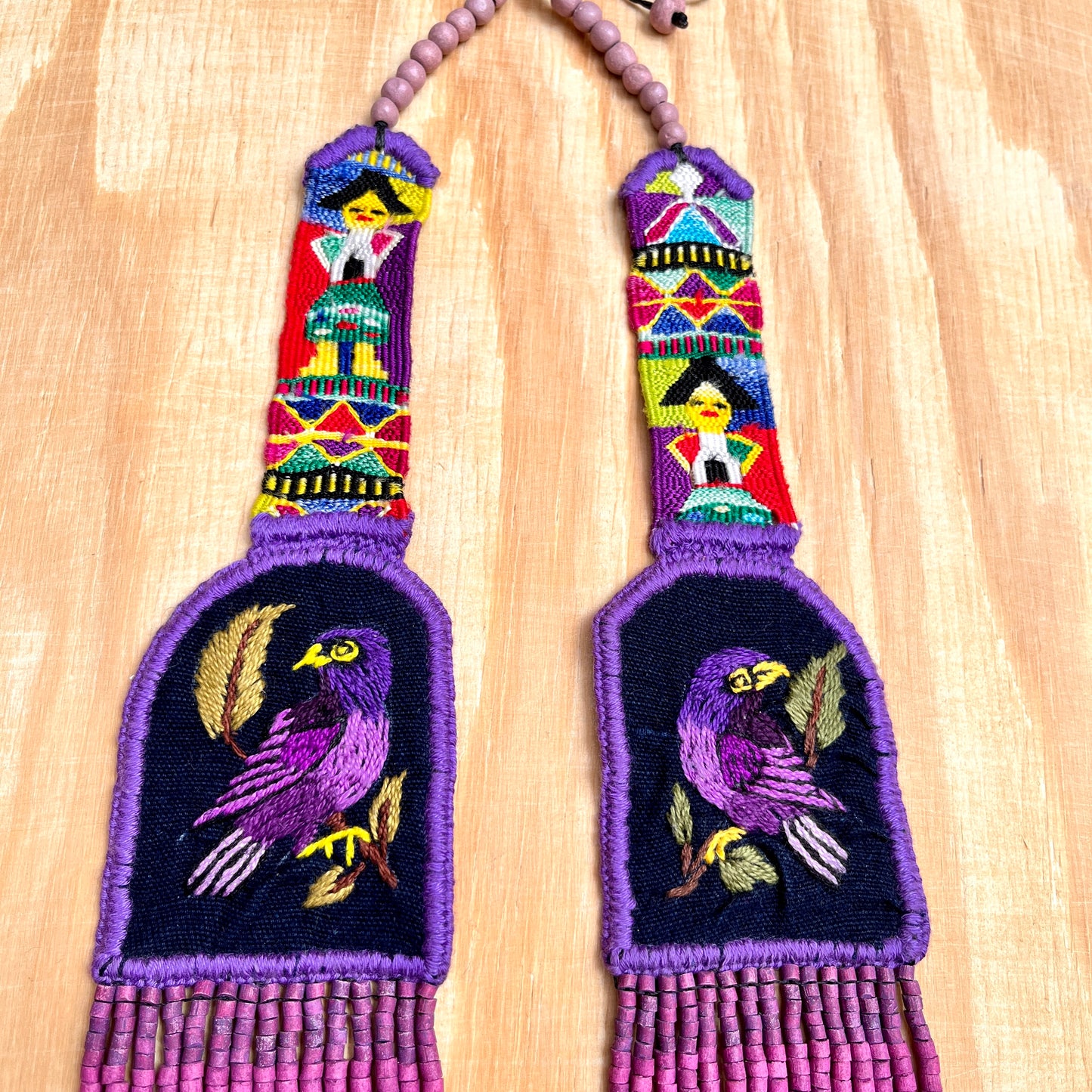 Hand-embroidered Birds Necklaces - "Santiago x Zunil"