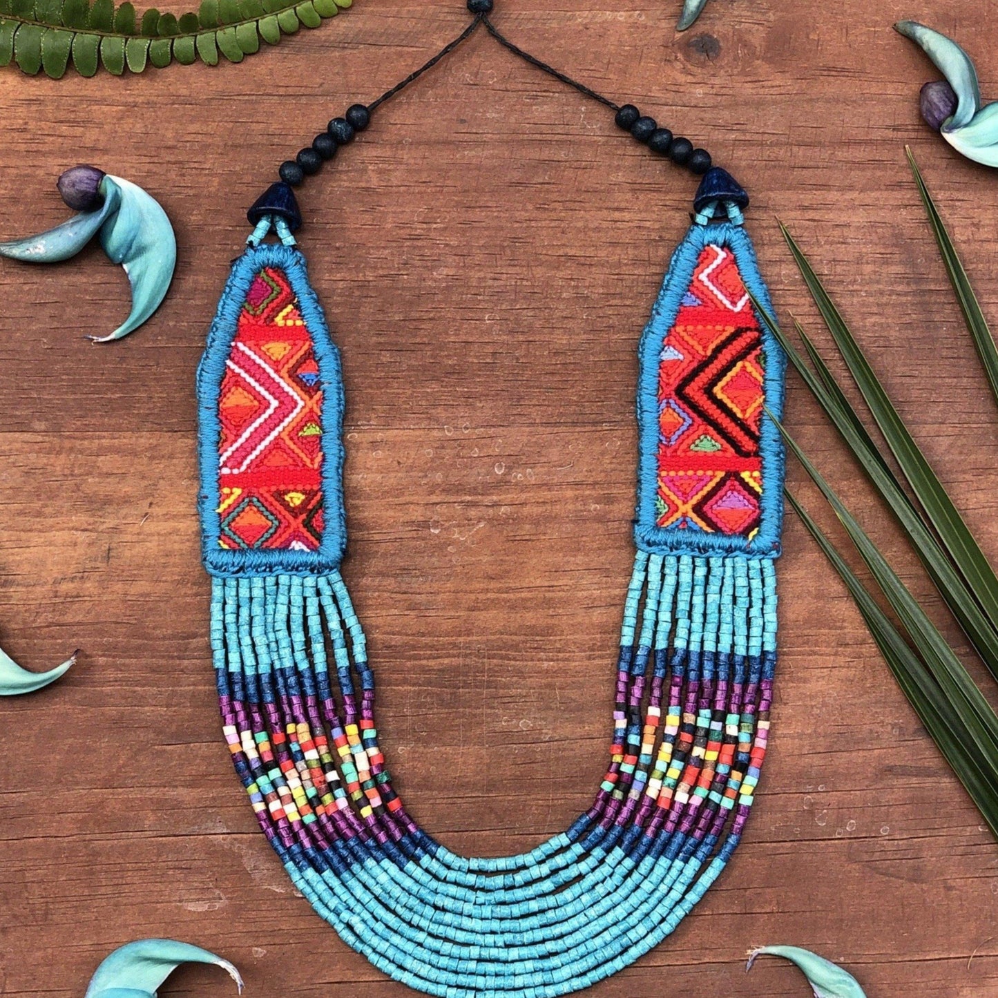 Collares Textiles Ceremoniales - "Aguacatán Azules"