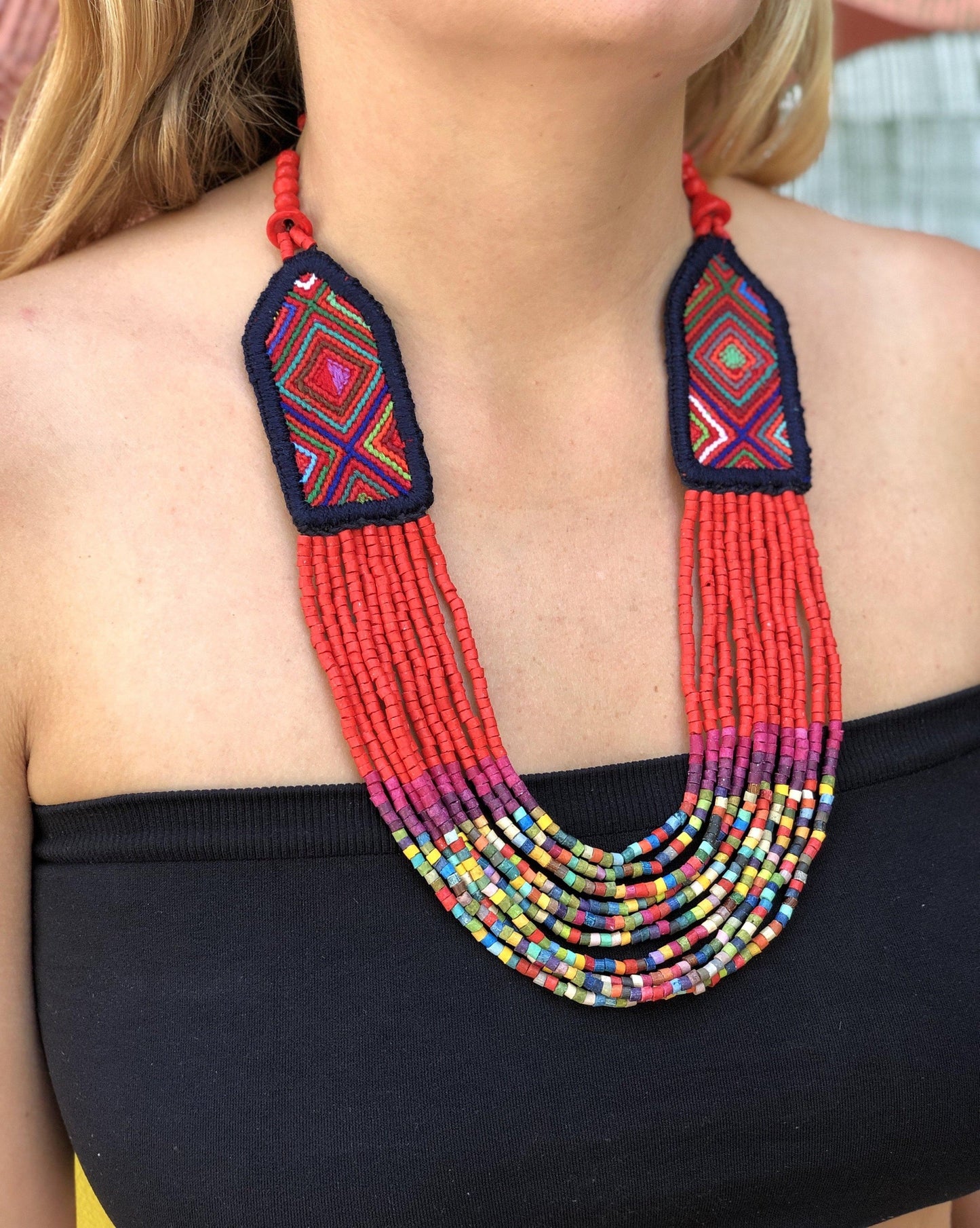 Collares Textiles Ceremoniales - "Aguacatán Rojos"