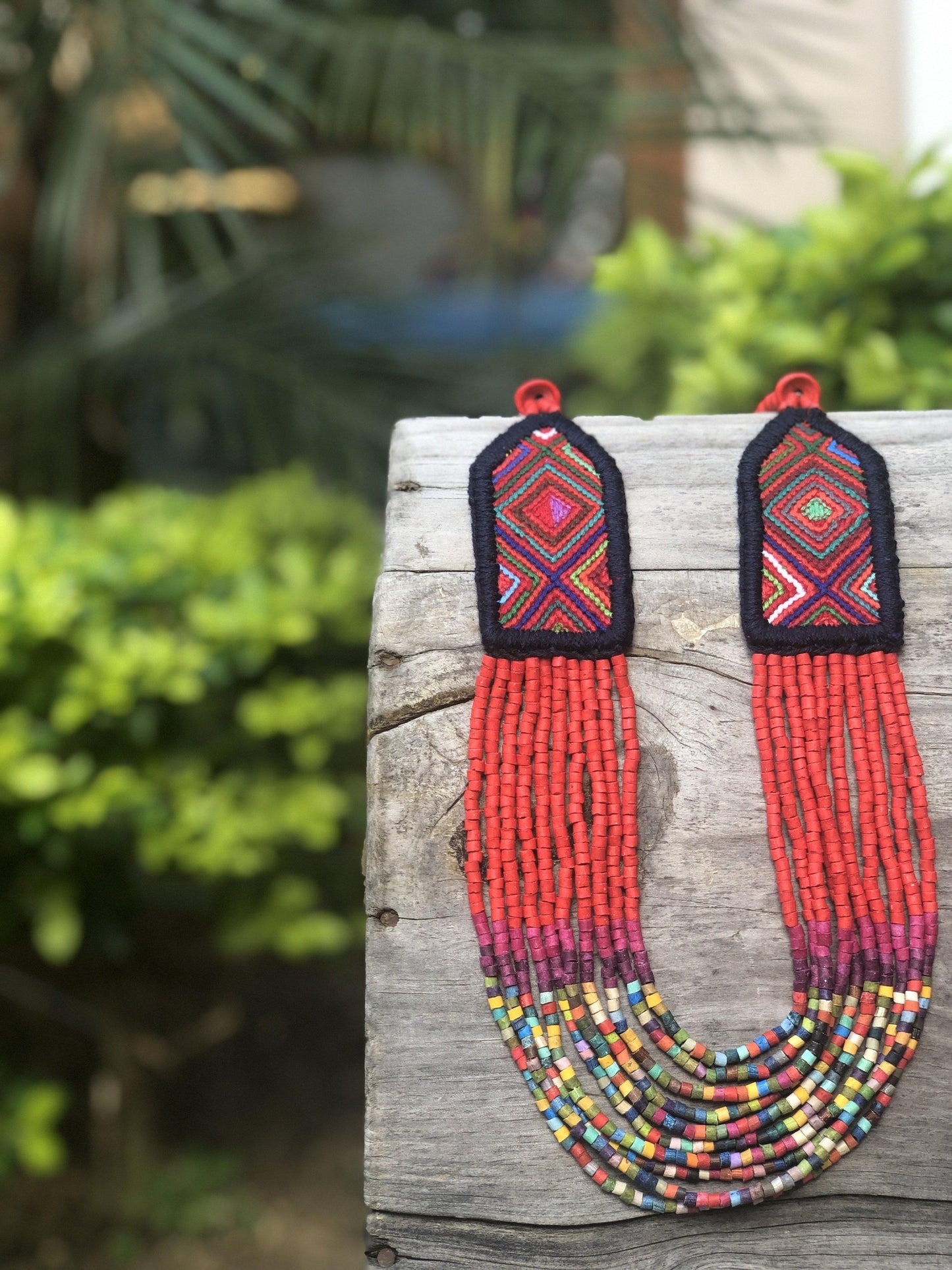 Collares Textiles Ceremoniales - "Aguacatán Rojos"