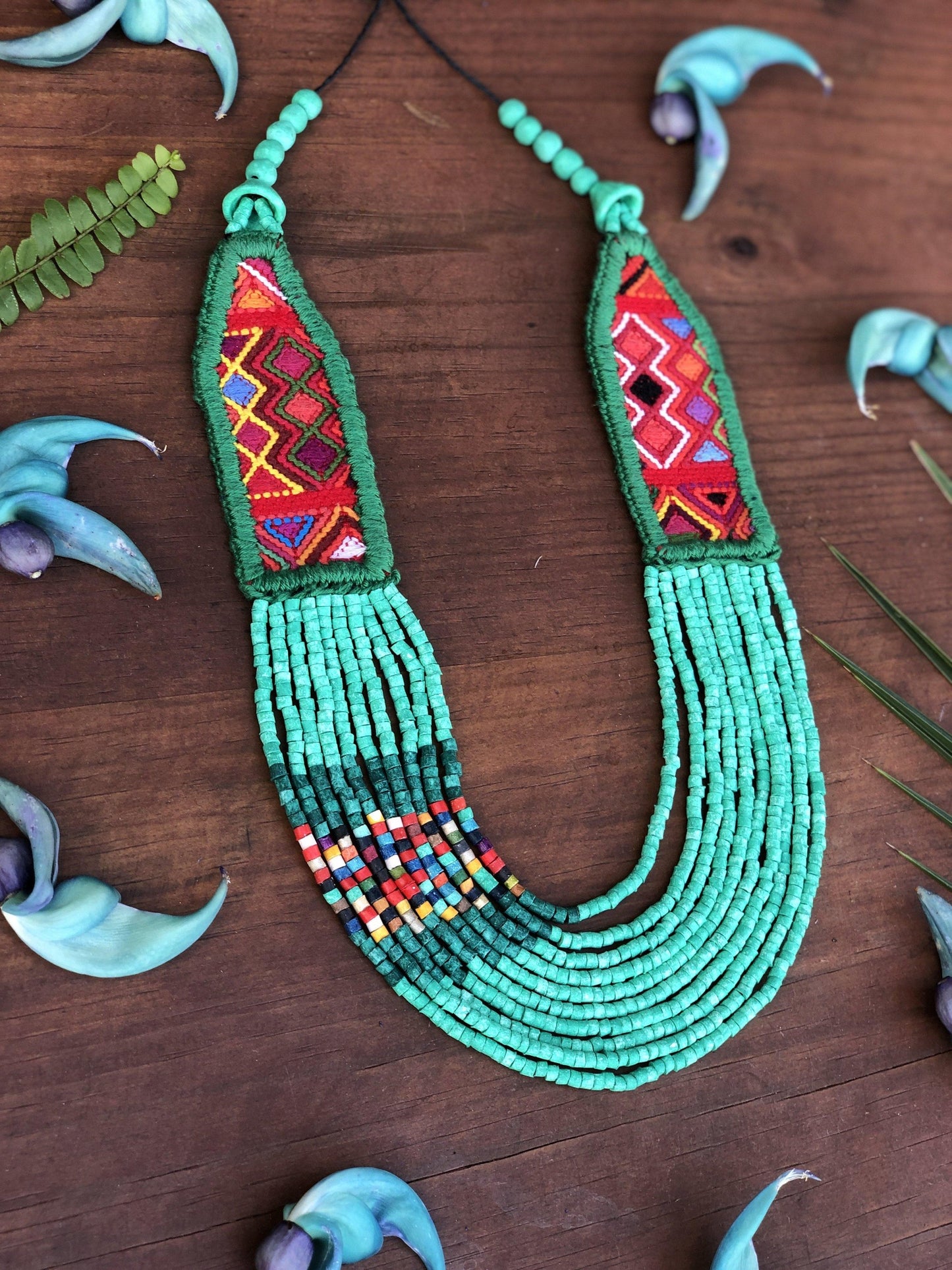 Collares Textiles Ceremoniales - "Aguacatán Azules"