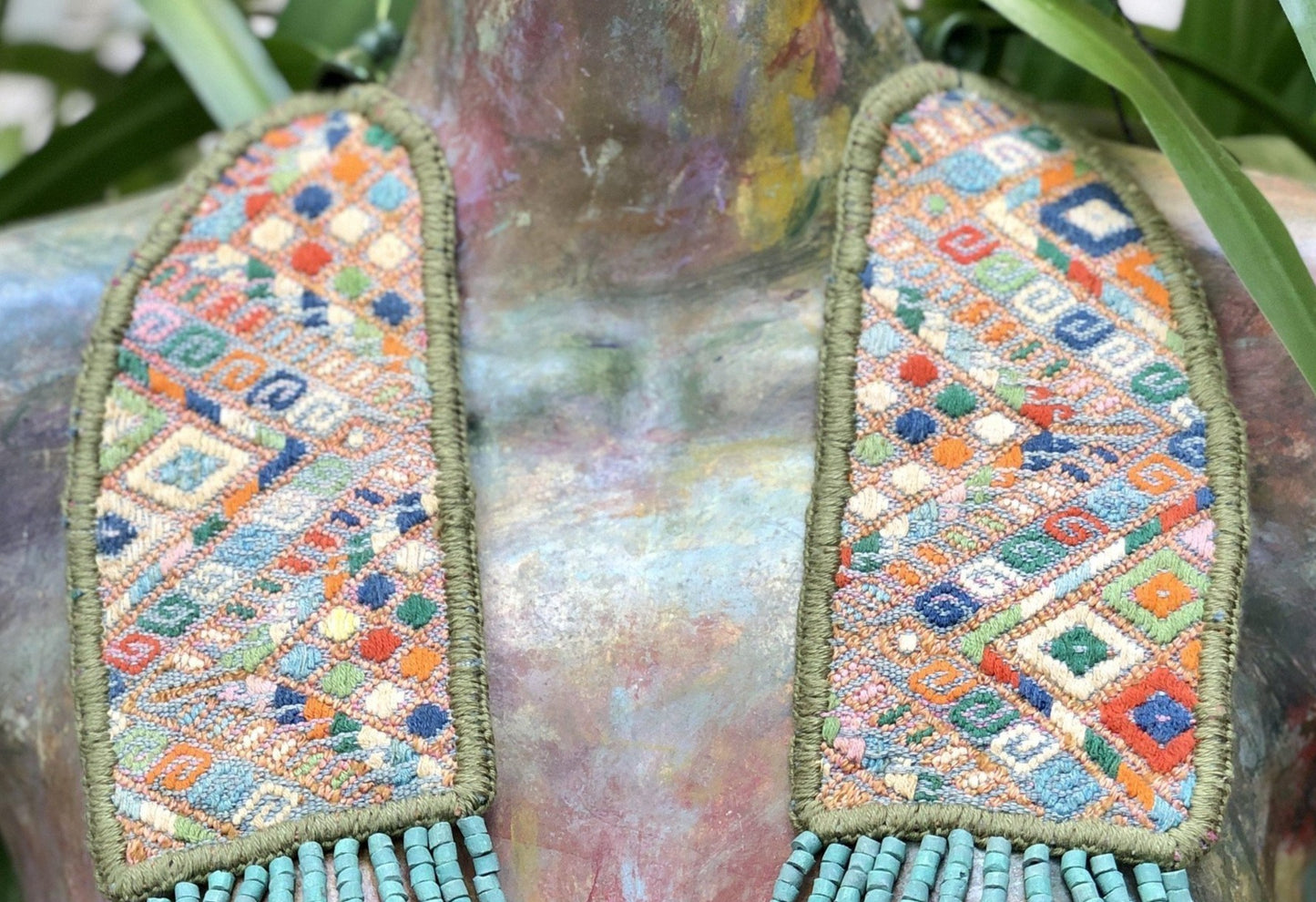 Pecheras Vintage Textiles - "Geometría Ancestral"