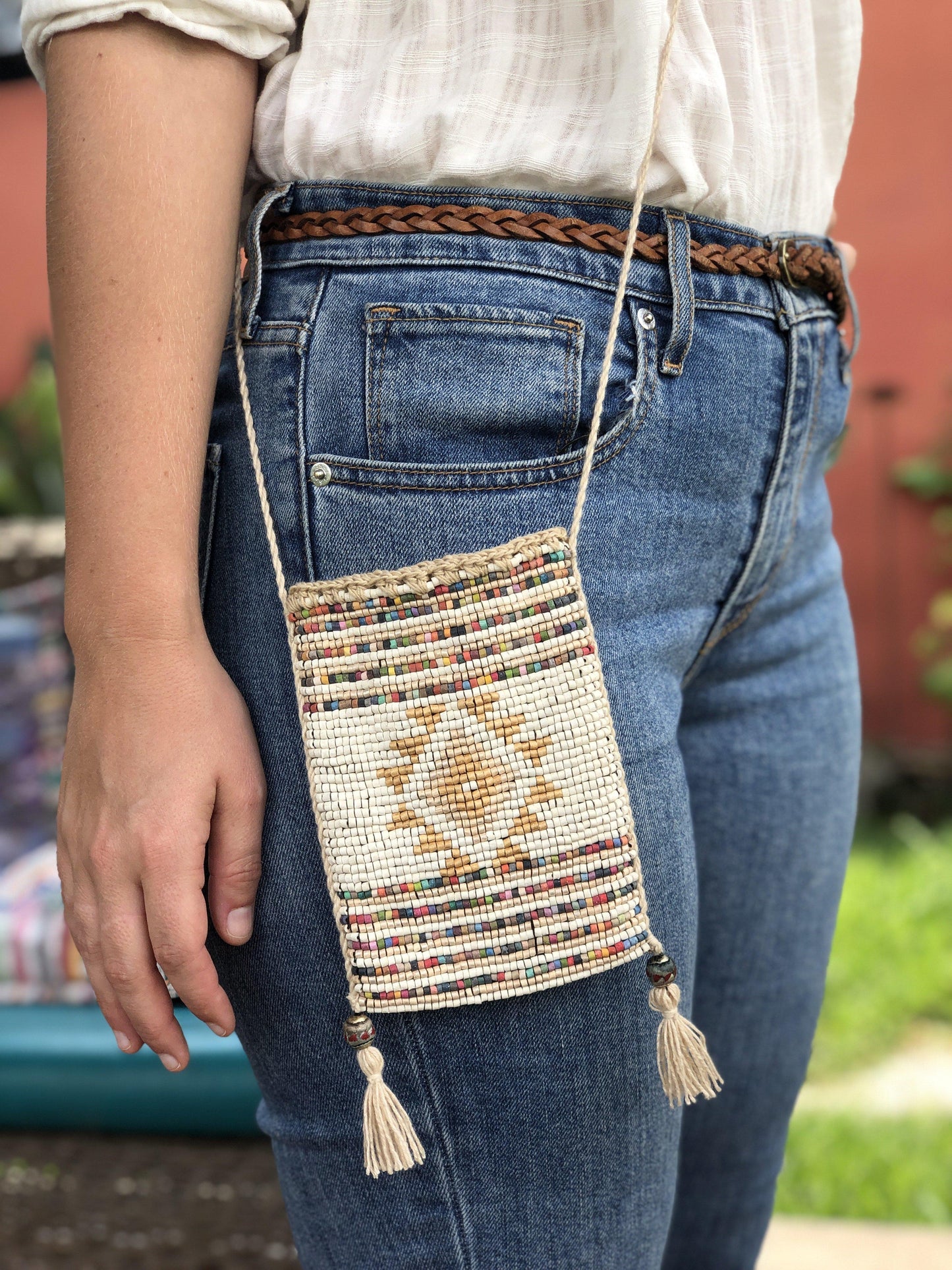 Colores Cell Phone Bags - White/Gold