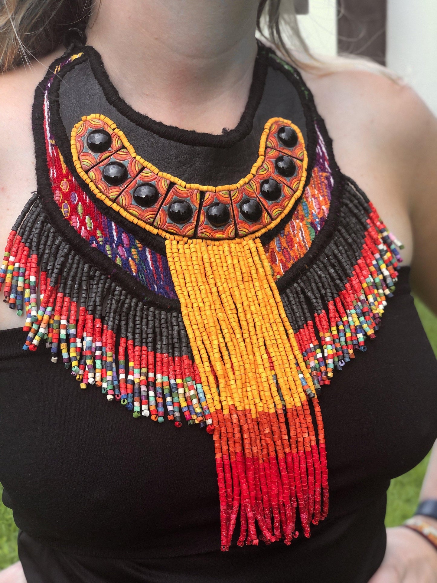 Collares Escultura Todo en Uno con Jade - "Dimensiones"