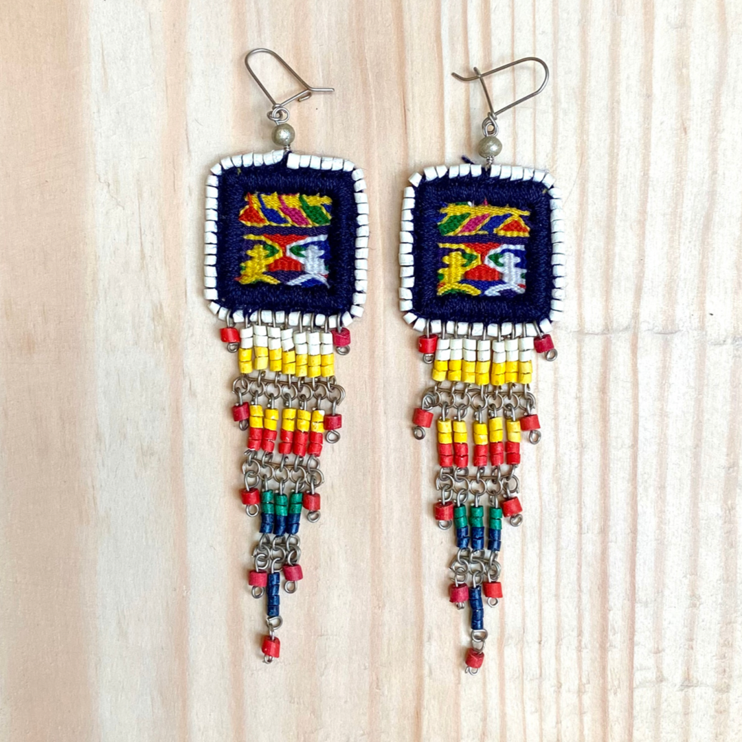 Bordados, Cuentas, Aretes Colgantes - "Copán", hecho a mano