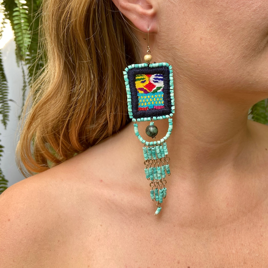 Bordados, Cuentas, Pendientes Colgantes con Jade - "Copán Jade", hecho a mano