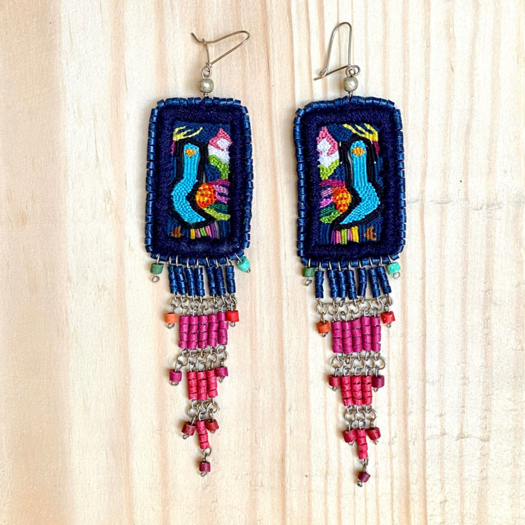 Bordados, Cuentas, Aretes Colgantes - "Copán", hecho a mano