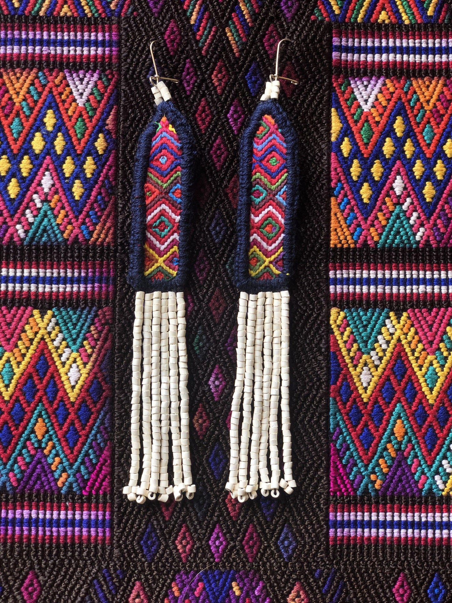 Itzá - White Geometric