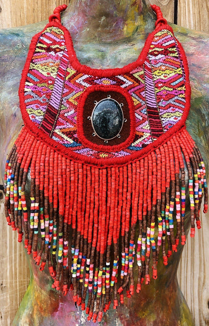 Collares de Tejidos Textiles con Jade - "Jade Patzún"