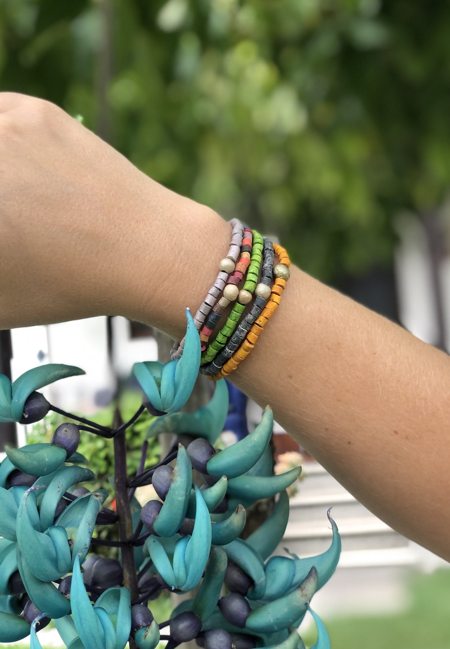 Solidarity Bracelets (Colores de la Tierra - 5 pcs.) 100% DONATION TO OUR ARTISAN FAMILIES
