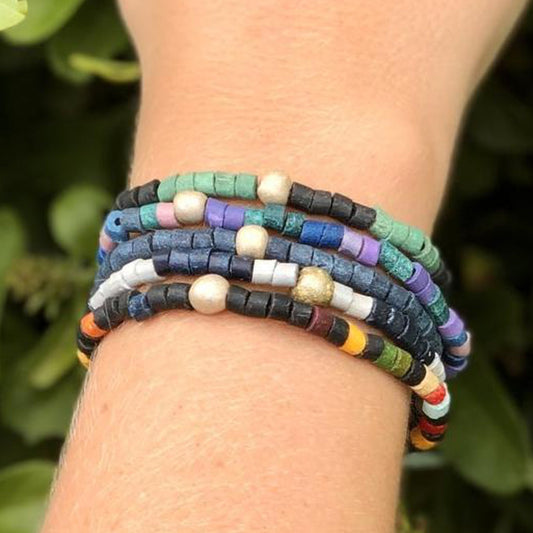 Pulseras Solidarias (Colores Oscuros, 5 uds.) 100% DONACIÓN A NUESTRAS FAMILIAS ARTESANAS