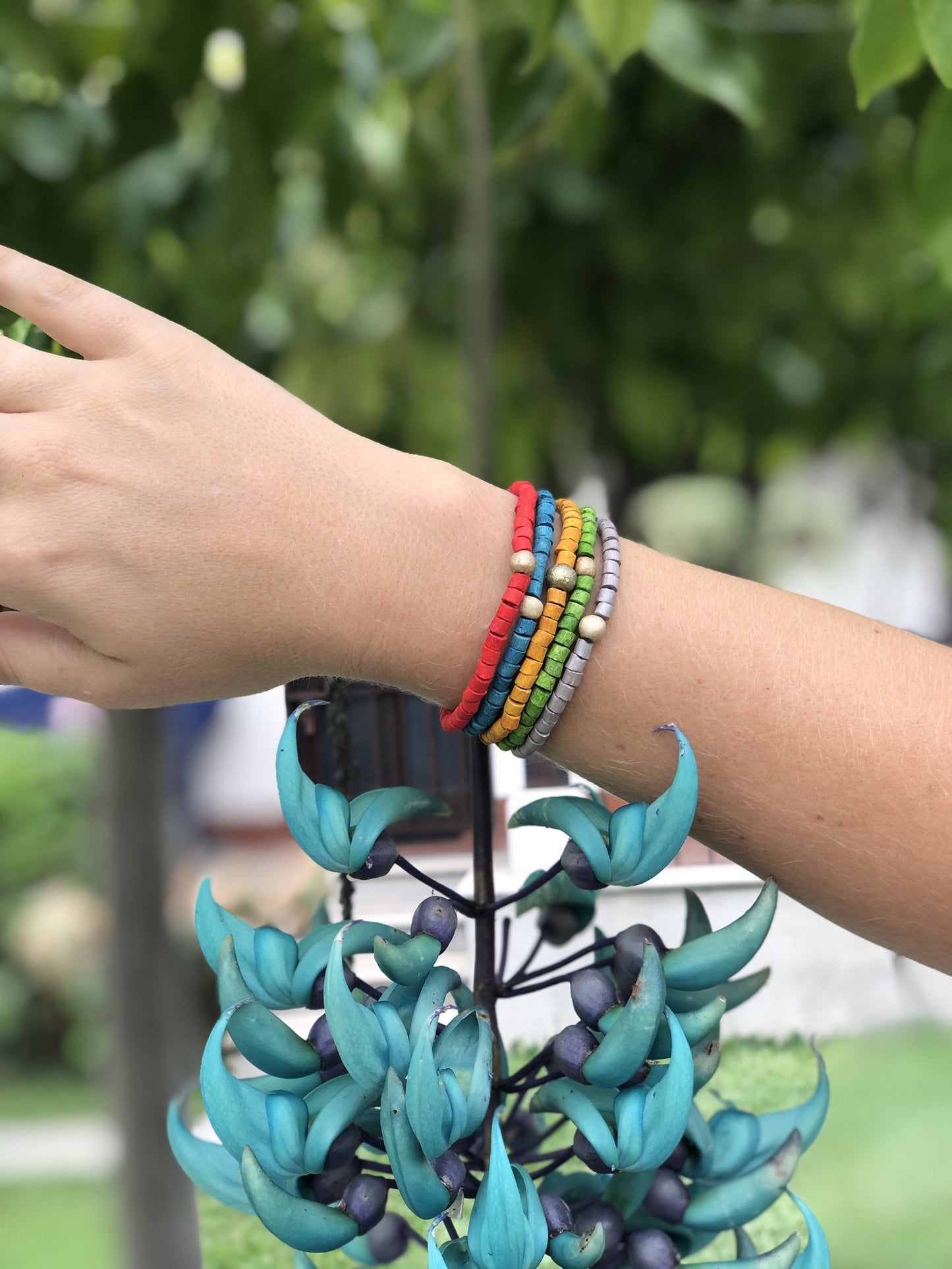 Pulseras Solidarias (One Color Mix, 5 uds.) 100% DONACIÓN A NUESTRAS FAMILIAS ARTESANAS