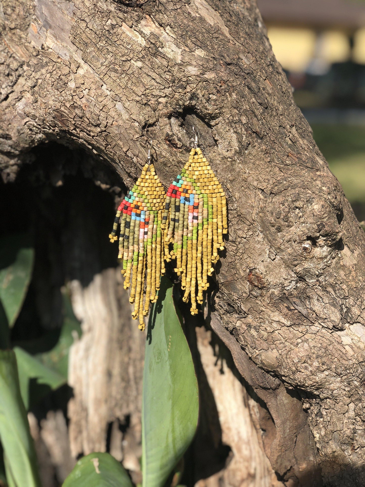 Pendientes colgantes largos con cuentas - "Tikal Harmony", hechos a mano