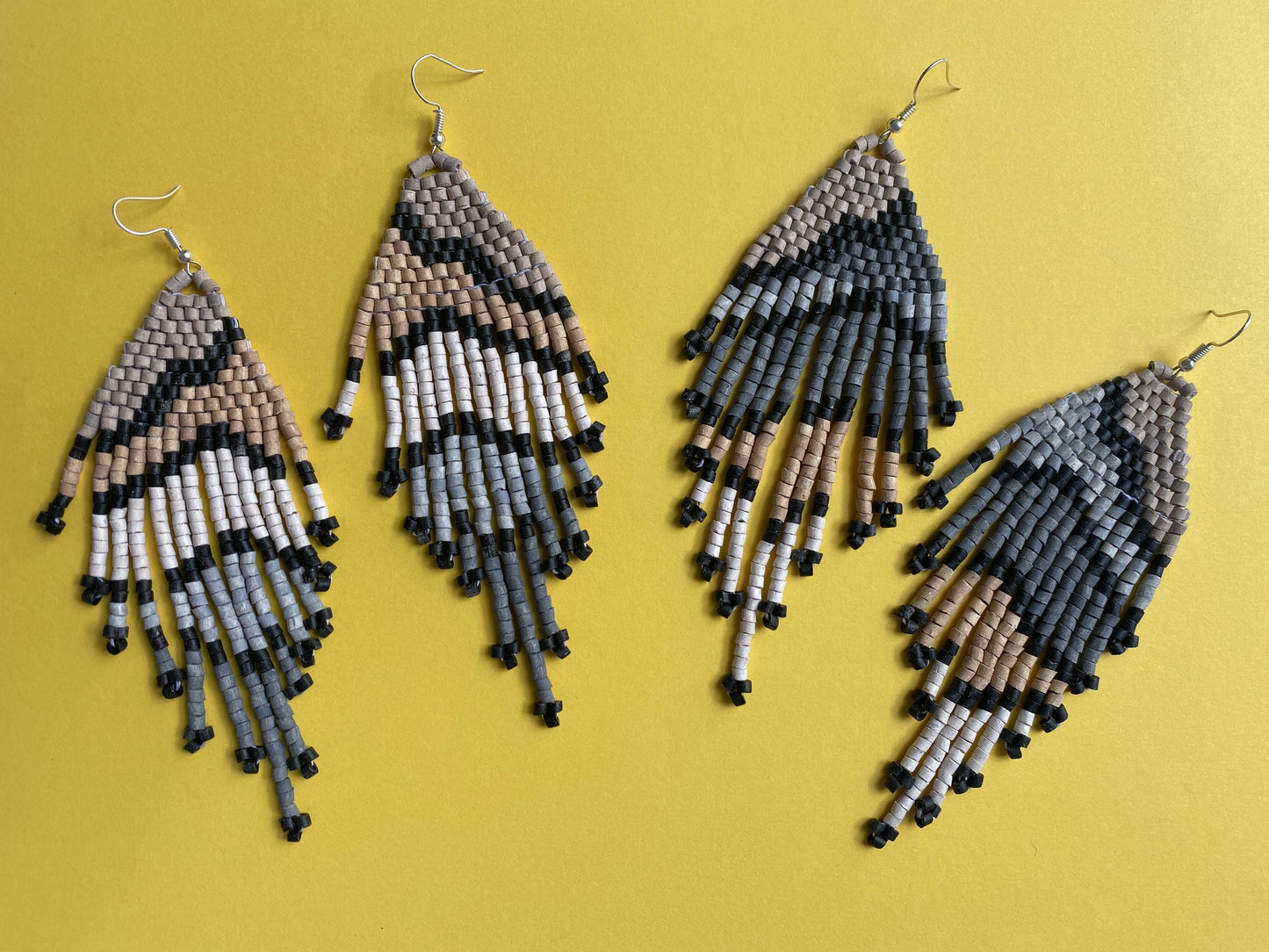 Pendientes colgantes largos con cuentas - "Tikal Synergy Earth Layers", hechos a mano