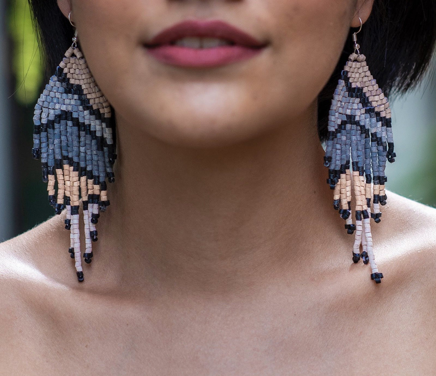 Pendientes colgantes largos con cuentas - "Tikal Synergy Earth Layers", hechos a mano