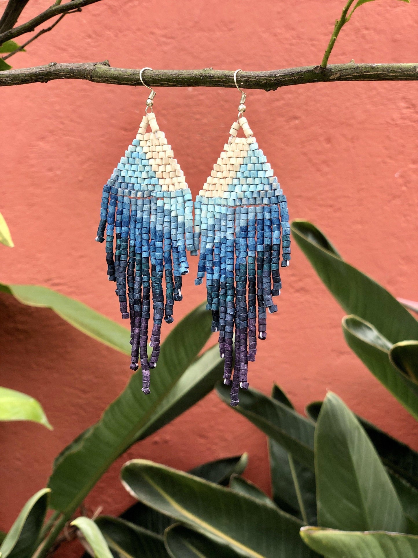 Sinergia Tikal - Tonos de azul