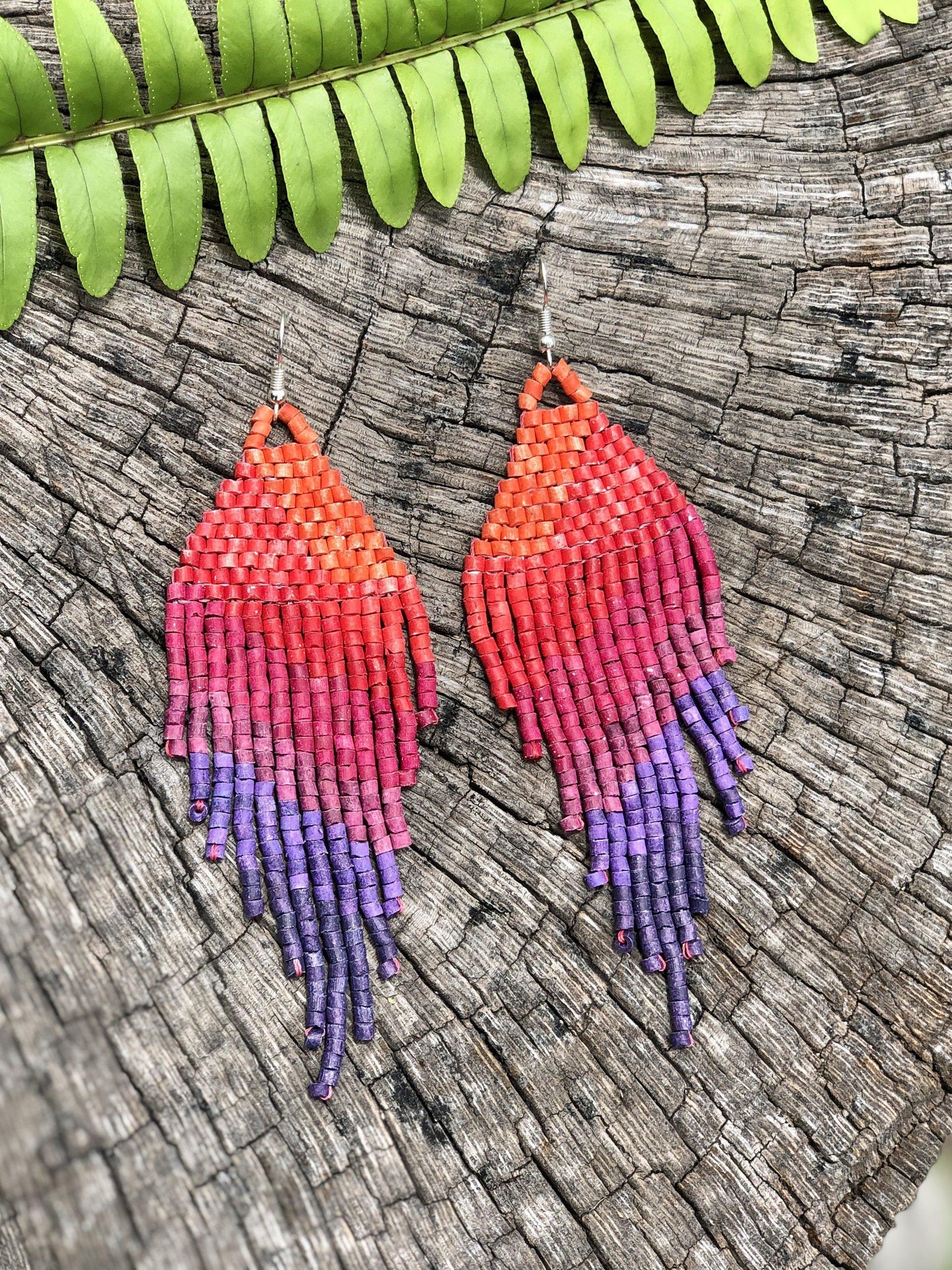 Sinergia Tikal - Tonos de Rojo